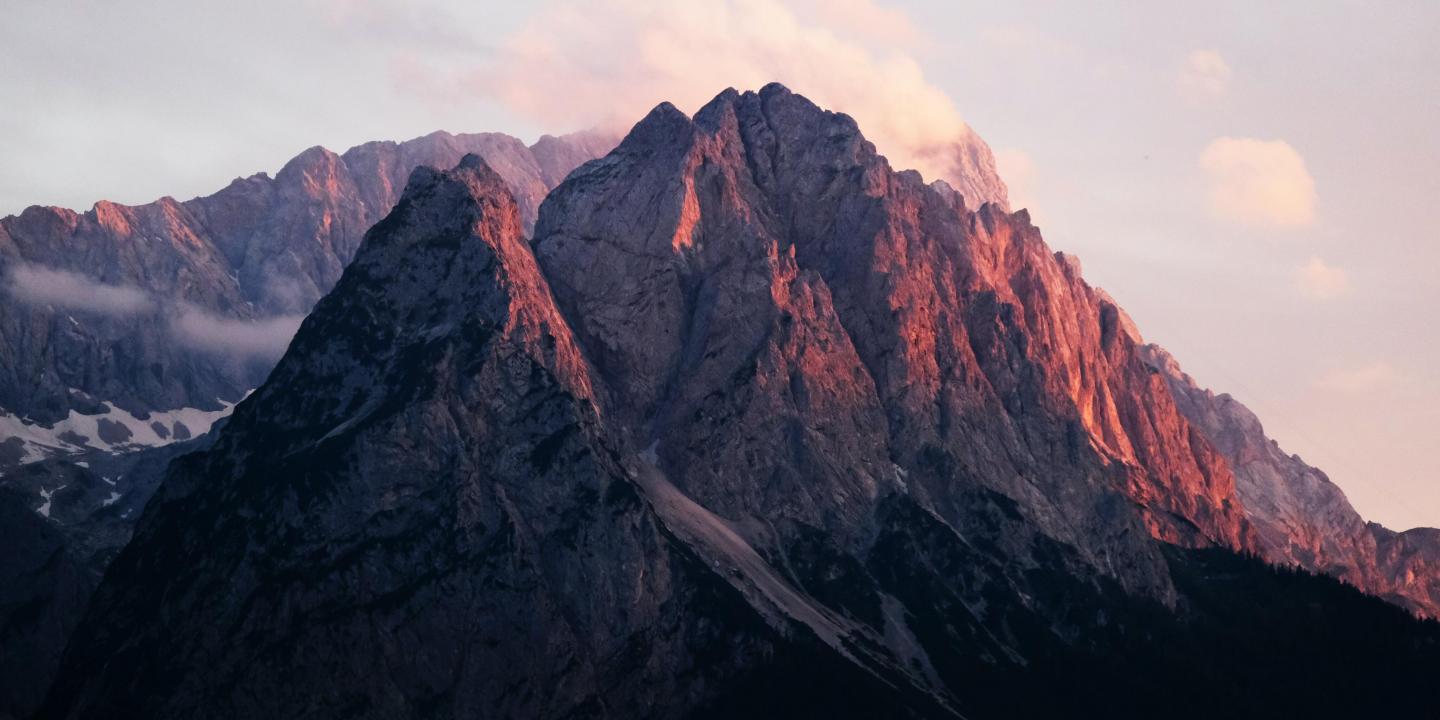 Lorem Ipsum is simply dummy text of the printing and typesetting industry.